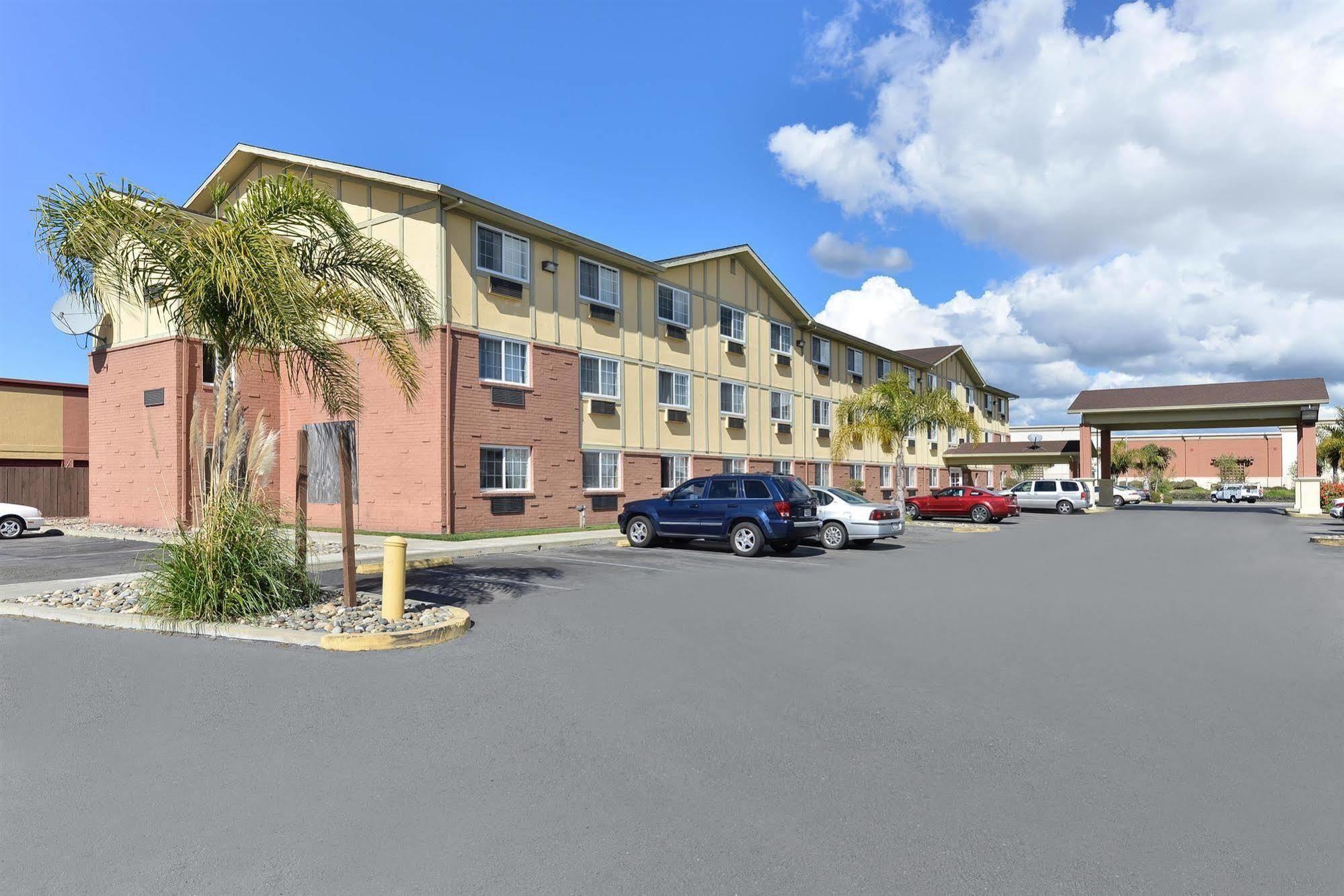 Surestay Plus Hotel By Best Western Hayward Exterior foto